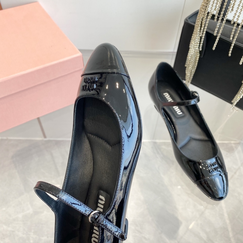 Miu Miu flat shoes